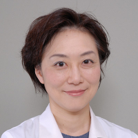 医師:清水千佳子