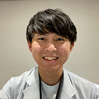 薬剤師:野崎智椰
