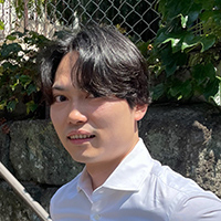 医師:青山陽亮