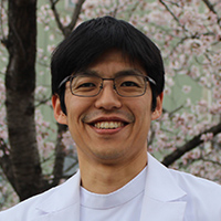 医師:宮川哲平