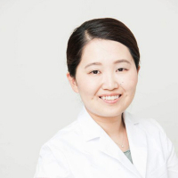 医師:近藤千紘