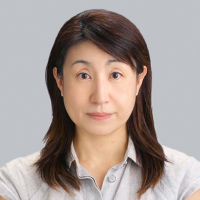 医師:菊池真理