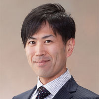 薬剤師:藤田行代志